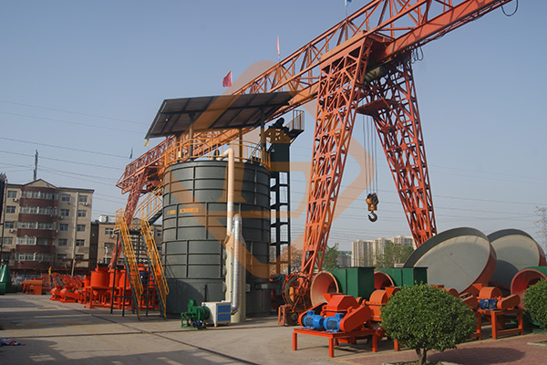 污泥生產(chǎn)有機(jī)肥需要輔料菌渣嗎?污泥生產(chǎn)有機(jī)肥的機(jī)械設(shè)備廠家哪家好 污泥生產(chǎn)有機(jī)肥需要輔料菌渣嗎?污泥生產(chǎn)有機(jī)肥的機(jī)械設(shè)備廠家哪家好