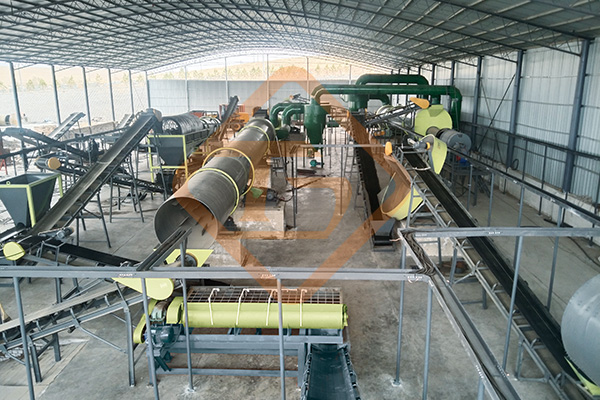 有機(jī)肥3.jpg 有機(jī)肥3.jpg