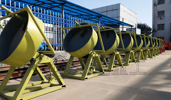 圓盤造粒機(jī)3.jpg 圓盤造粒機(jī)3.jpg