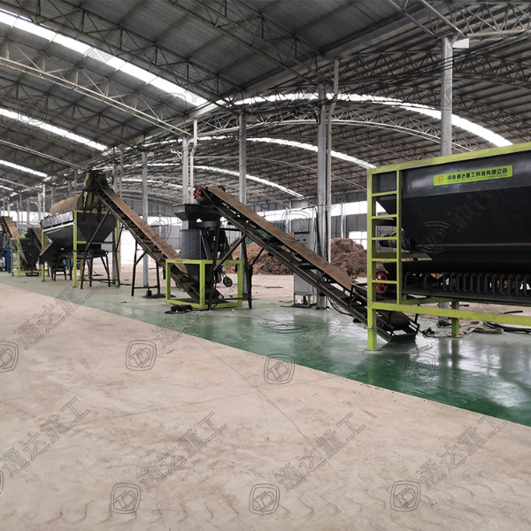 雞糞年產(chǎn)3萬(wàn)噸生物有機(jī)肥粉劑生產(chǎn)線