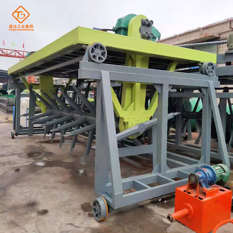 槽式翻堆機(jī)1.jpg 槽式翻堆機(jī)1.jpg